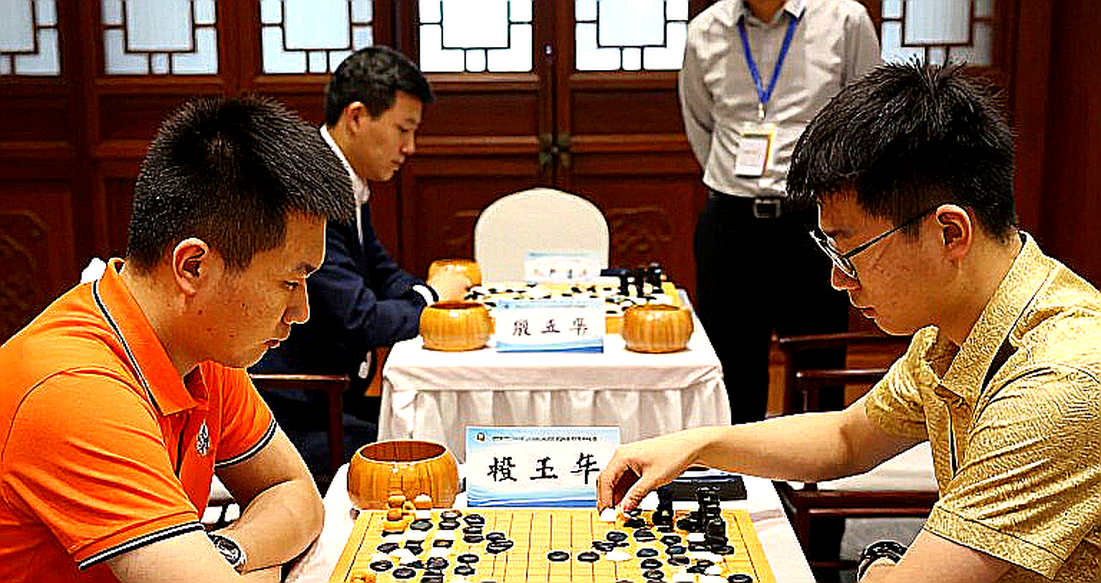 Elon Musk và Chess.com: Cuộc tranh cãi về việc cờ vua có bị AI giải quyết hoàn toàn hay không Elon Musk và Chess.com: Cuộc tranh cãi về việc cờ vua có bị AI giải quyết hoàn toàn hay không