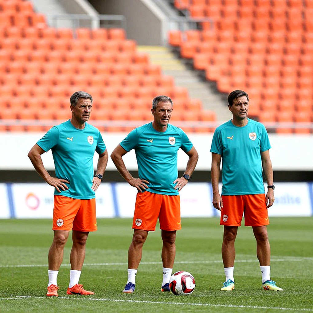 Guardado bảo chứng cho Aguirre: Valencia đang sửa cái ghế hay sửa cái hệ thống?