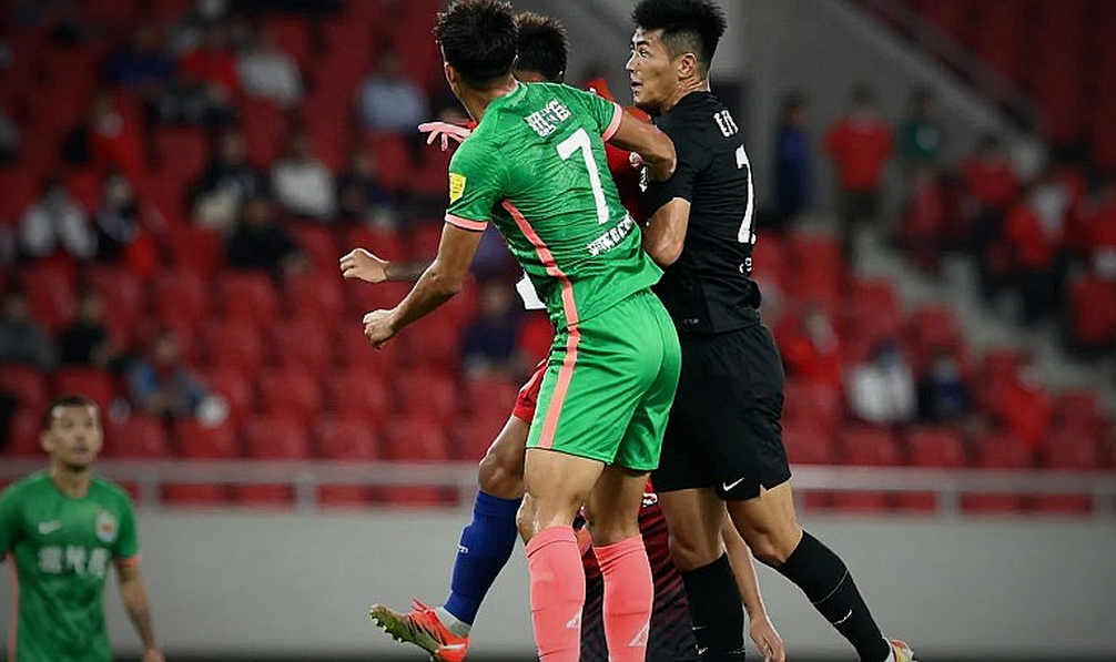 Hà Nội FC 1-4 SLNA: Khi Kewell loay hoay, một khuôn mẫu cũ trở lại ở Hàng Đẫy Hà Nội FC 1-4 SLNA: Khi Kewell loay hoay, một khuôn mẫu cũ trở lại ở Hàng Đẫy
