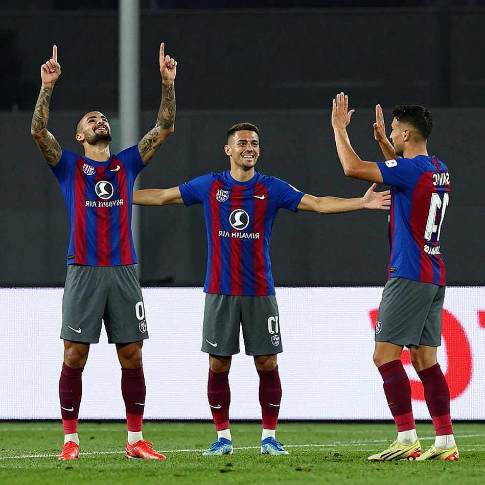 Lời khen của AFC dành cho Quang Hải và bài toán sáng tạo của tuyển Việt Nam trước Asian Cup 2027