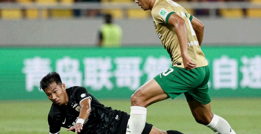 Wydad 2-0 Difaa El Jadida: Ba thay đổi của Paulo Sergio, một trận thắng và nhiều điều chưa thể kết luận