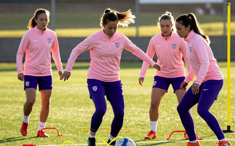 V.League 2026: Cuộc đua vô địch thật sự nằm trong những con số mà bảng xếp hạng không phản ánh